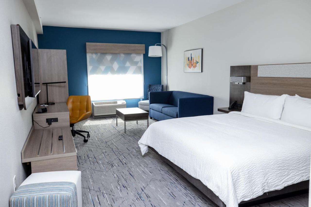 Holiday Inn Express & Suites Tampa Stadium - Airport Area By Ihg 外观 照片