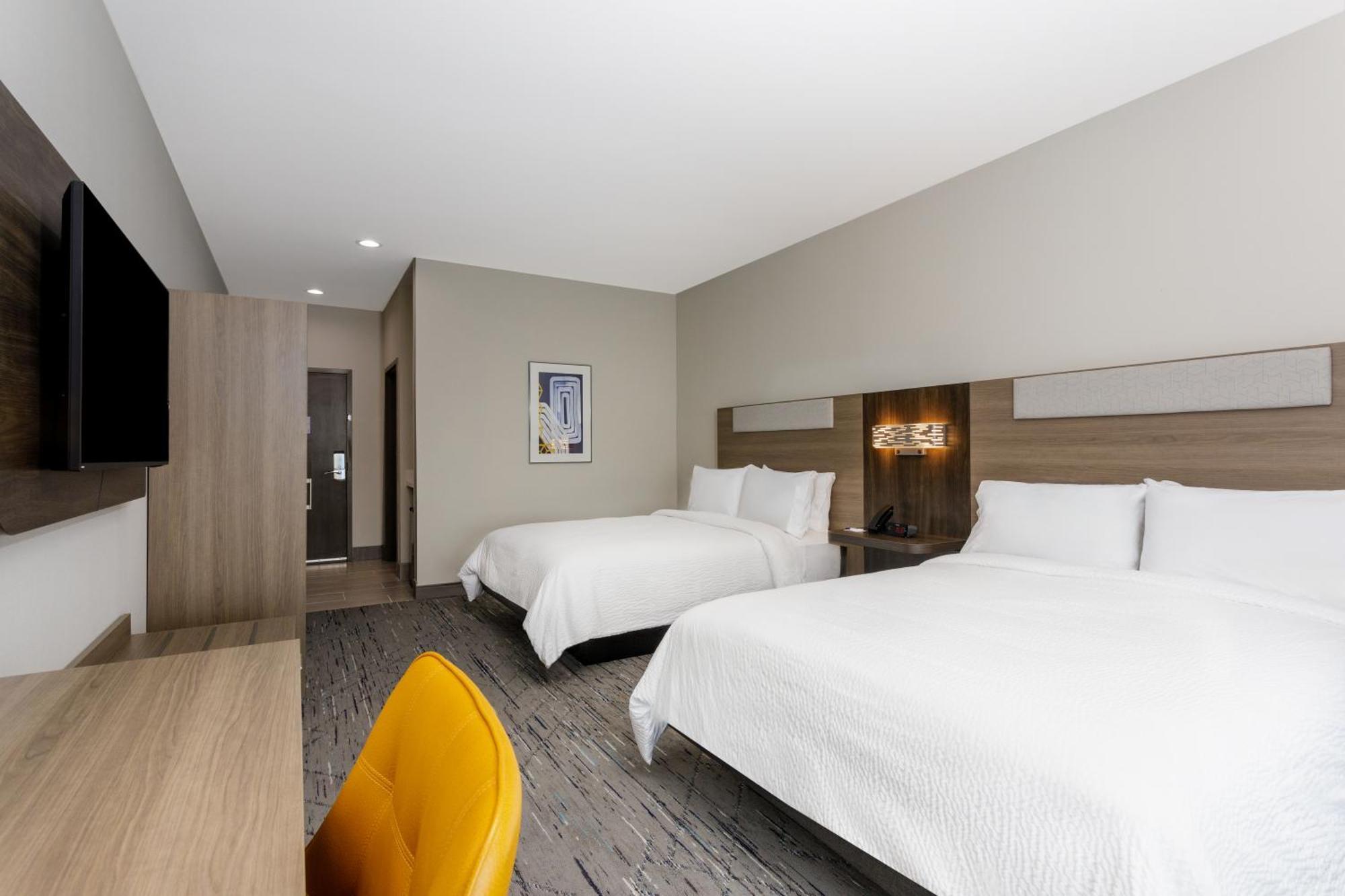 Holiday Inn Express & Suites Tampa Stadium - Airport Area By Ihg 外观 照片