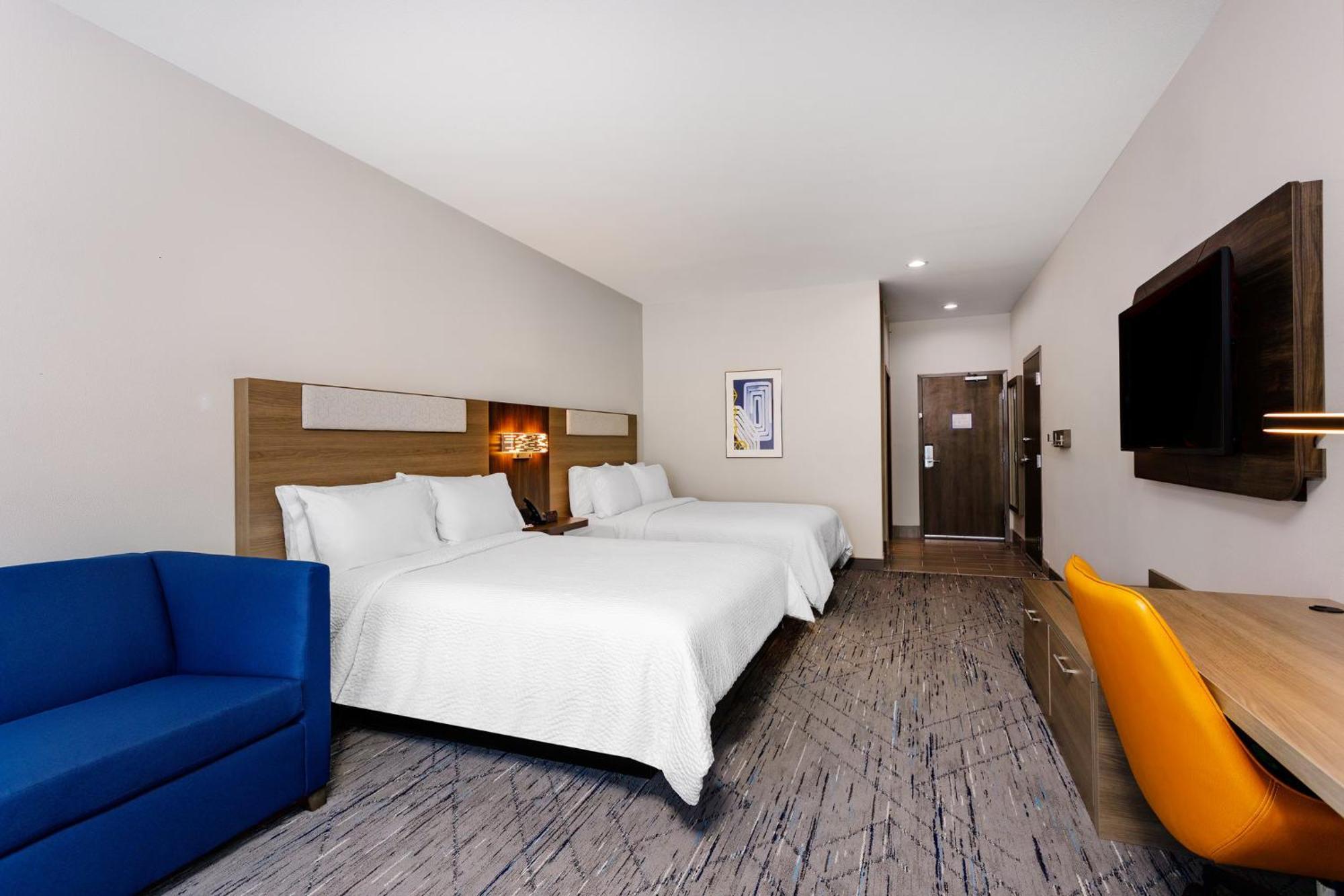 Holiday Inn Express & Suites Tampa Stadium - Airport Area By Ihg 外观 照片