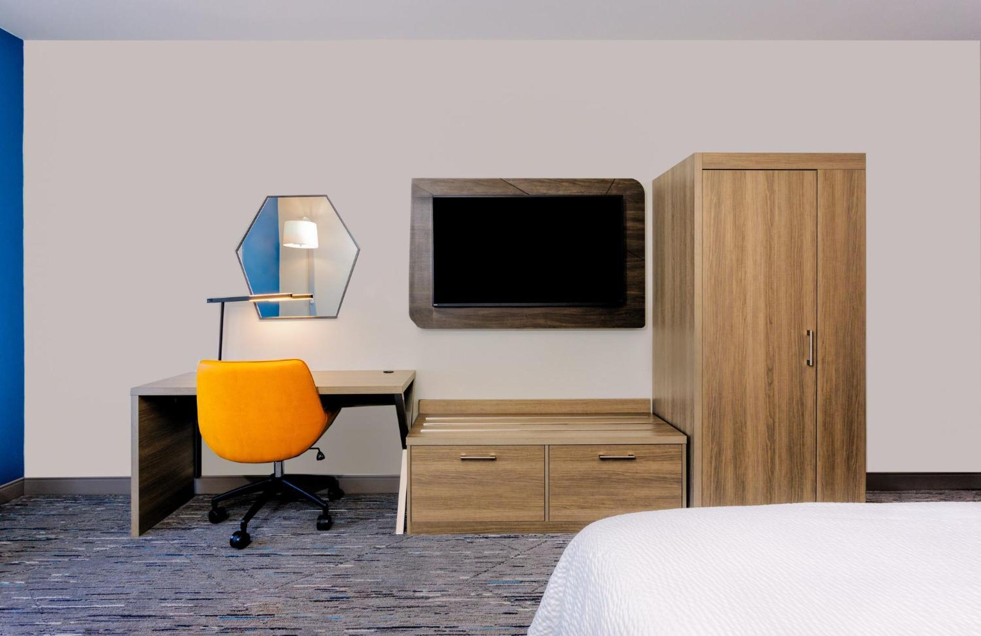 Holiday Inn Express & Suites Tampa Stadium - Airport Area By Ihg 外观 照片
